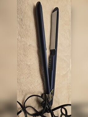 Aquage by BaBylissPRO 1" Ceramic Flat Iron, Dark Blue, Slightly Used (No Box)